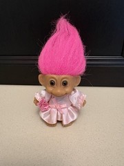 Russ Troll Doll Vintage 3″ Flower Girl With Pink Dress Pink Hair Brown Eyes VGUC
