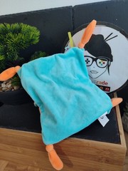 U small flat blanket elephant blue orange star green scarf 3436
