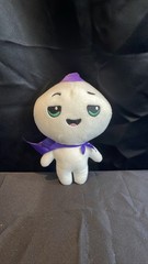 Garlic Gus Plushie White Purple Cape Cava Makeship