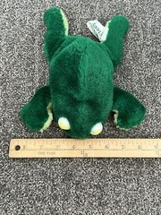 Vintage Russ Berries & Co. Inc. 1977 Fleegie