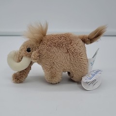RARE Wishpets Harry Mammoth Plush 5″ Mini Light Brown Stuffed Animal Hug 2005
