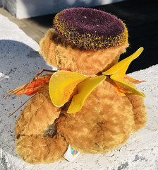 VTG Plushland Fall Bear Stuffed Animal Sunflower Leaves 8” Autumn Decoration ’00