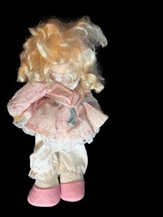 PMI Courtney Sweetheart Series 4th Edition Plush Stuffed Doll 1994 6-14 in