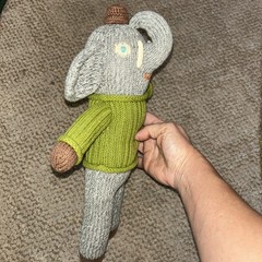 BlaBla Kids Knit Elephant Doll Hercule Green Sweater Derby Hat 18″ Peru