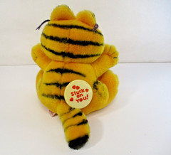 Vtg 1981 Garfield 7″ Plush “Stuck On You” Window Cling Dakin Stuffed Toy *Faded