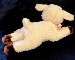 Vintage Harrisons White LAMB Laying Plush New Zealand Australia Stuffed Toy K7