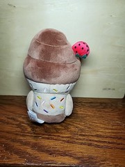 Moriah Elizabeth Series 2 Mystery Plush CUEPY THE HUMAN CUPCAKE 6 Inches
