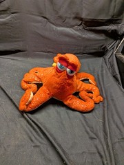 Disney Store Finding Dory Hank The Octopus Plush Stuffed Animal Orange Genuine