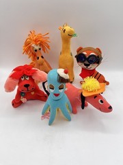 Jumbo Lot of 6 Dakin Dream Pets ’04 Reissue Velveteen Mimi Rufus Tiger Horse Dog