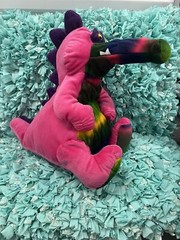 Vintage 2000 Stuffins Pink Rainbow Dinosaur Monster 13″ Plush Original