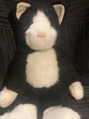 Vintage Boyds Collection JB Bean Series Black and white kitty cat 14″ green eye