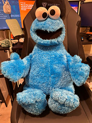 Sesame Street Cookie Monster Large Blue Soft Plush Doll 2015 GCSAW3128