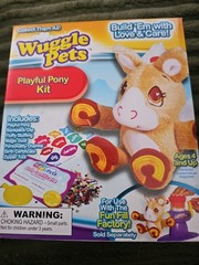 Wuggle Pets Kits to Built-Playful Pony- Complete NIP