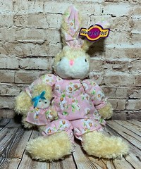 Vintage Mama Rabbit & Baby Rabbit Bunny Plush Kuddle Me Toys Easter Bunny 16″