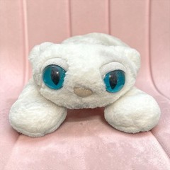 Manhattan Toy Lavish Lanky Cats Snow Plush white and gray, big blue eyes.