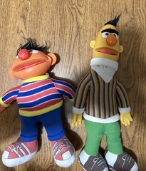 Vtg 1983 Sesame Street 16″ Bert and 12″ Ernie Applause Plush Dolls Vinyl Heads