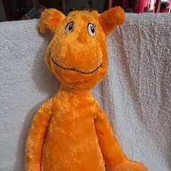 Kohl’s Cares for Kids The Foot Book Dr. Seuss Orange Stuffed Plush Toy