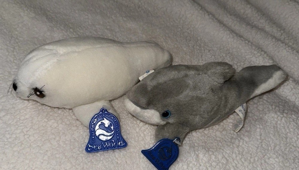 Sea World White Harp Seal Pup & Dolphin Plush Stuffed Animals Vintage 1980s 7”