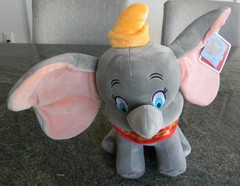 Disney Store 11″ Dumbo Plush 100% Polyester Age 18 Months & Up – New with Tags