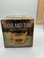 Highland Cow Vinyl Face Plush Clip On Keychain Charm Mystery Blind Box 5 Below