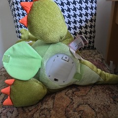 GUND Roaring Rex T-Rex Plush – Talks Tells Jokes & Roars – Dinosaur Toy