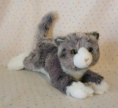 Douglas Scamp Gray White Tabby Cat Stuffed Animal Plush Toy 14″ Green Eyes READ