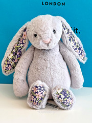 AUTHENTIC‼️Jellycat Small Blossom Silver Bunny Bloom – BNWT & Bag – Fast Ship
