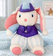 Stuffins Vintage 1993 Bunny Rabbit Plush Nylon Parachute Fabric 7″ CVS
