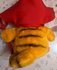Vtg 80s Garfield Devil Plush Toy Dakin 8″ Tall Red Cape Horns Pitchfork Tags