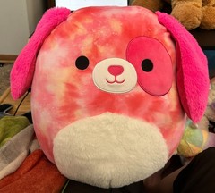 JAZWARES SQUISHMALLOW DETINA – PINK TIE DIE PUPPY W/FUZZY EARS – 14″ W/TAGS