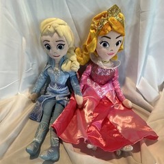 Disney Elsa & Aurora Medium Plush Dolls Blue & Pink Dresses 3-7 Years