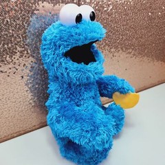 Sesame Street Feed Me Cookie Monster Blue Plush 14″ Talking Stuffed Animal Toy