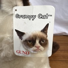 GUND Tilly’s Grumpy Cat Plush 4040133 Stuffed Animal w/ Hang Tags 9″