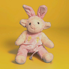 EASTER Chrisha Creations Plush Lamɓ In Bunny Outfit Pink Overalls 10 in VTG 1997