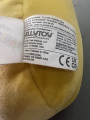 Squishmallows 8 Hello Kitty Cinnamoroll in Pumpkin With Bat / 9 Inches