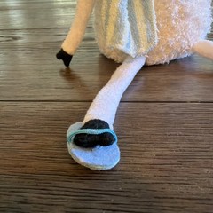 Vintage Adorable DaySpring Beach Ready Sheep with Towel Sunglasses 2005