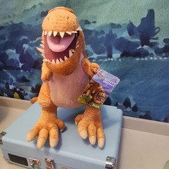 DisneyStore The Good Dinosaur Butch Large Plush Stuffed T-rex Tyrannosaurus NWT